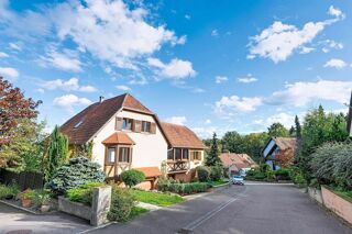  Maison à vendre 10 pièces 236 m²