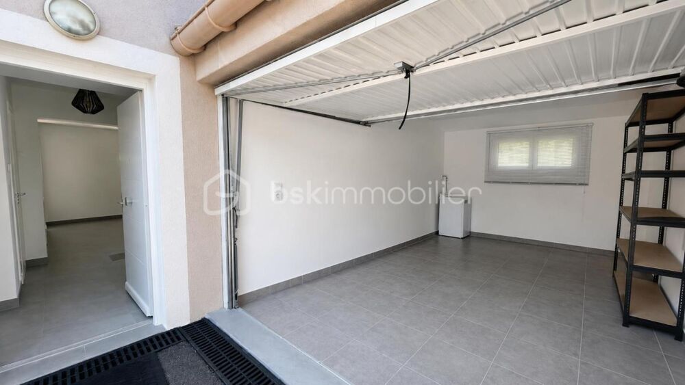 Maison récente de 2018  3 chambres  Jardin exposé sud