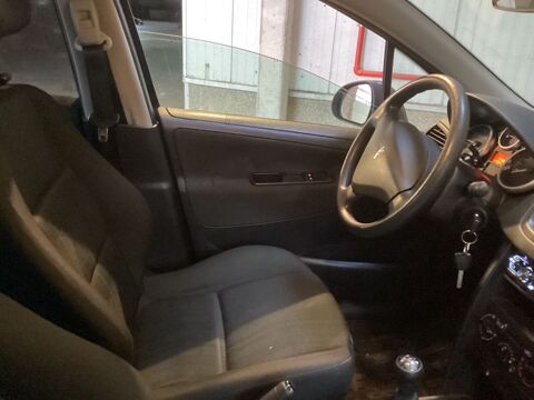 207 1,4 L ACTIVE 75 cv 5 PTES 2007 occasion 91720 Maisse