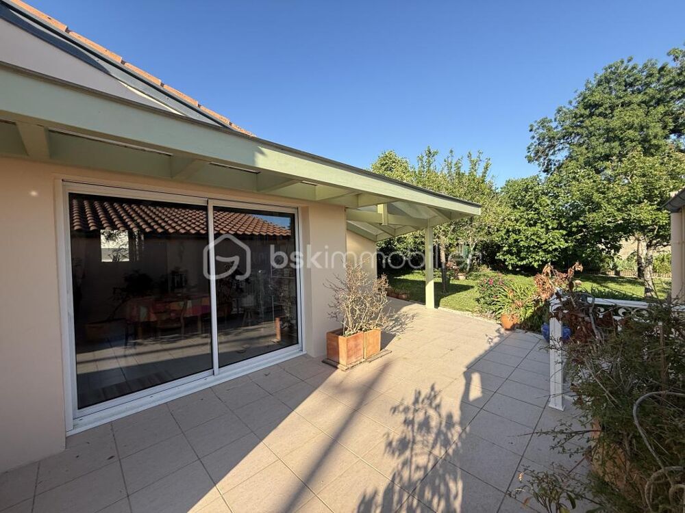 Vente Maison LA BERNERIE-EN-RETZ – BEAU POTENTIEL À PROXIMITÉ DES COMMERCES ET DE L'OCÉAN La bernerie en retz