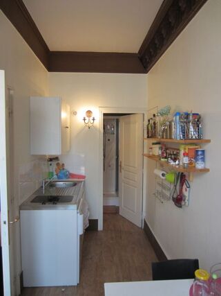  Appartement à louer 1 pièce 30 m²