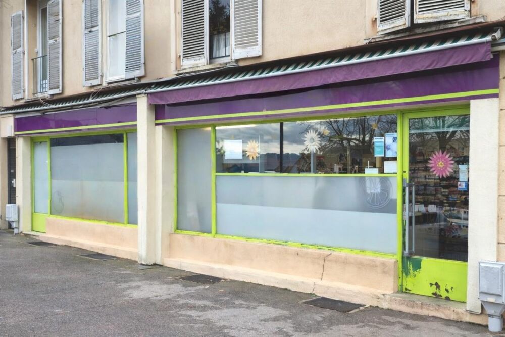 Saint-Dié-des-Vosges ? Local Professionnel 80 m², Libre de Suite