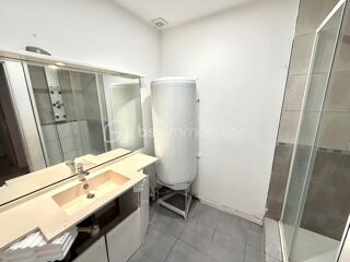  Immeuble � vendre 10 pi�ces 205 m�