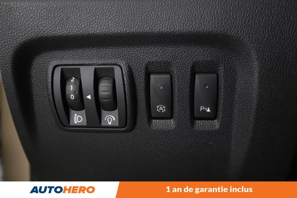 Captur 1.2 TCe Energy Intens 120 ch 2017 occasion 92130 Issy-les-Moulineaux