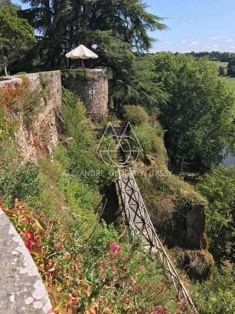à vendre  Propriété/château Rânes (61150)