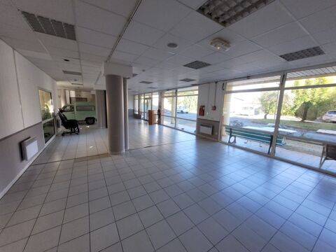   Dpt Gard (30), ALES à vendre idéal investisseur, local professionnel 434m² environ; 