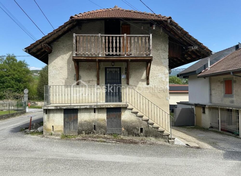 Corps de ferme avec logements existants et potentiel daménagement - Grésy-sur-Aix