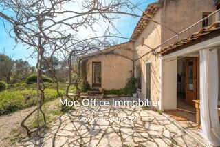  Maison � vendre 8 pi�ces 323 m�