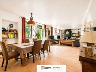  Maison à vendre 15 + pièces 553 m²