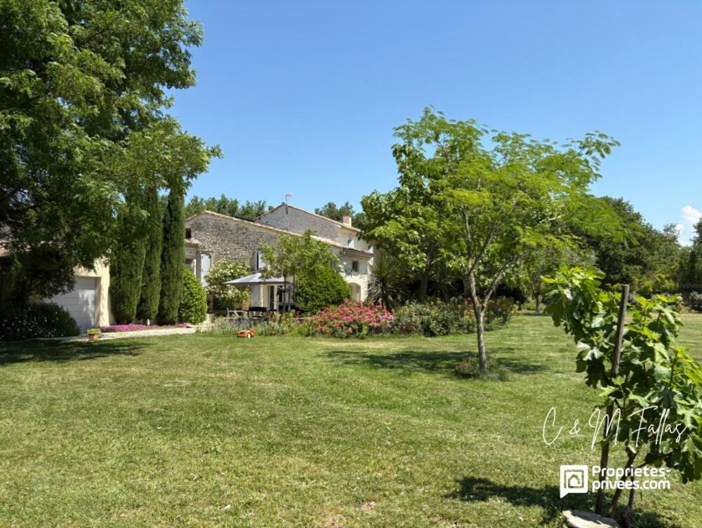 Maison 10 pièces 300 m² · à Visan · 300 m² · 1 095 000 €