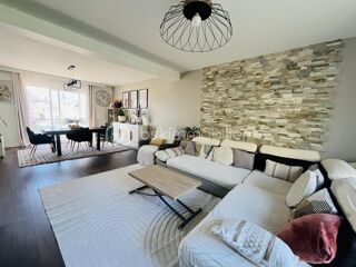 Maison � vendre 9 pi�ces 215 m�