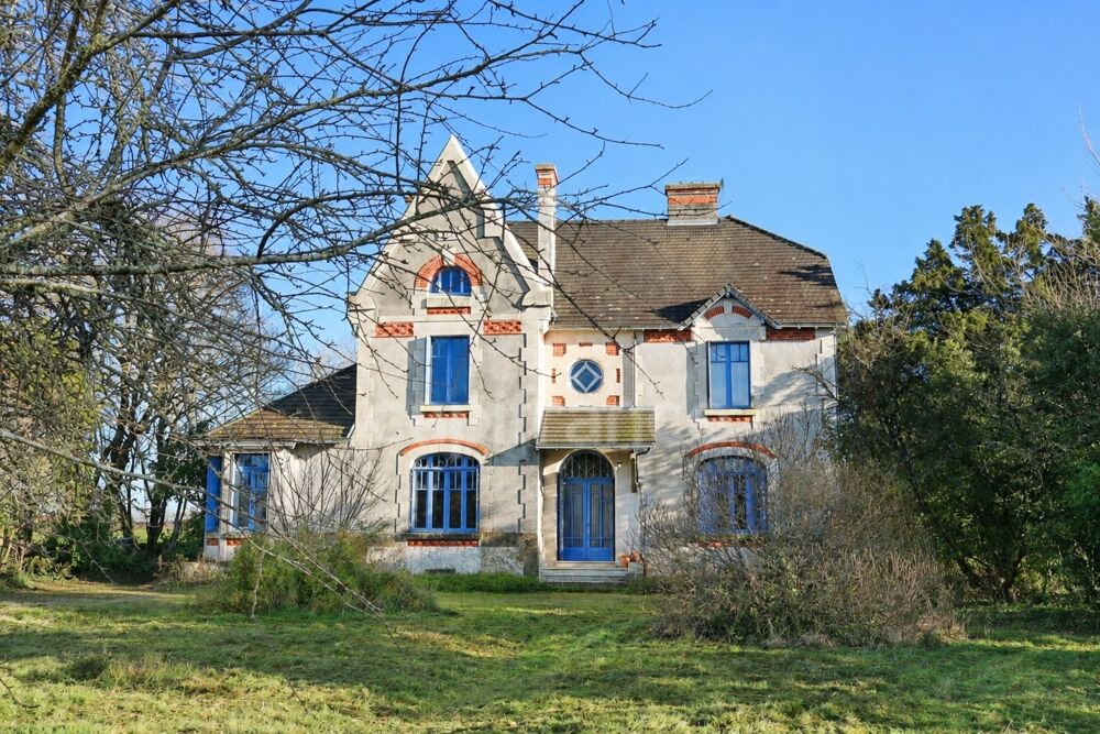 Vente Propriété/Château Un domaine n'appartient jamais tout à fait à ceux qui l'habitent, il se transmet - Bors (16) Bors de baignes