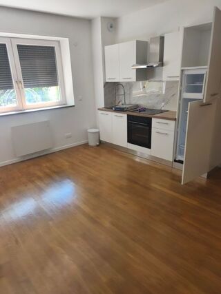  Appartement à louer 2 pièces 40 m²