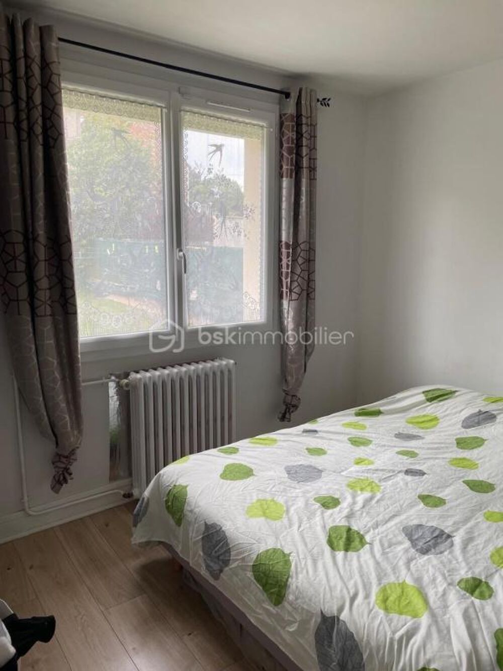 Maison de plain-pied sur beau terrain plat - proches toutes commodités