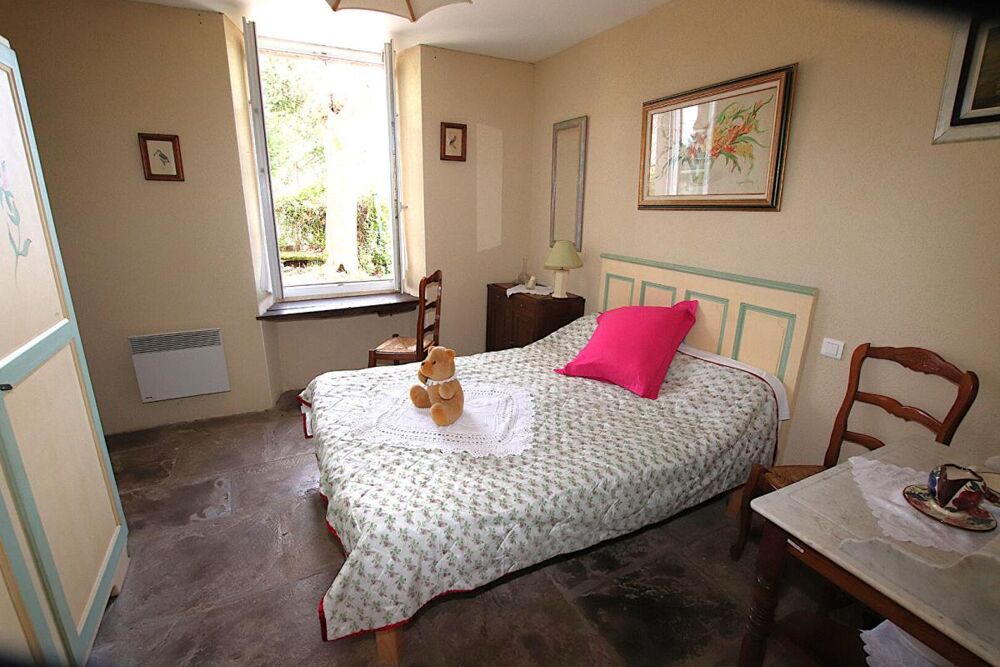 Vente Maison Ensemble immobilier de 193m2 + garage 100m2 - 5 logements Saint victor et melvieu