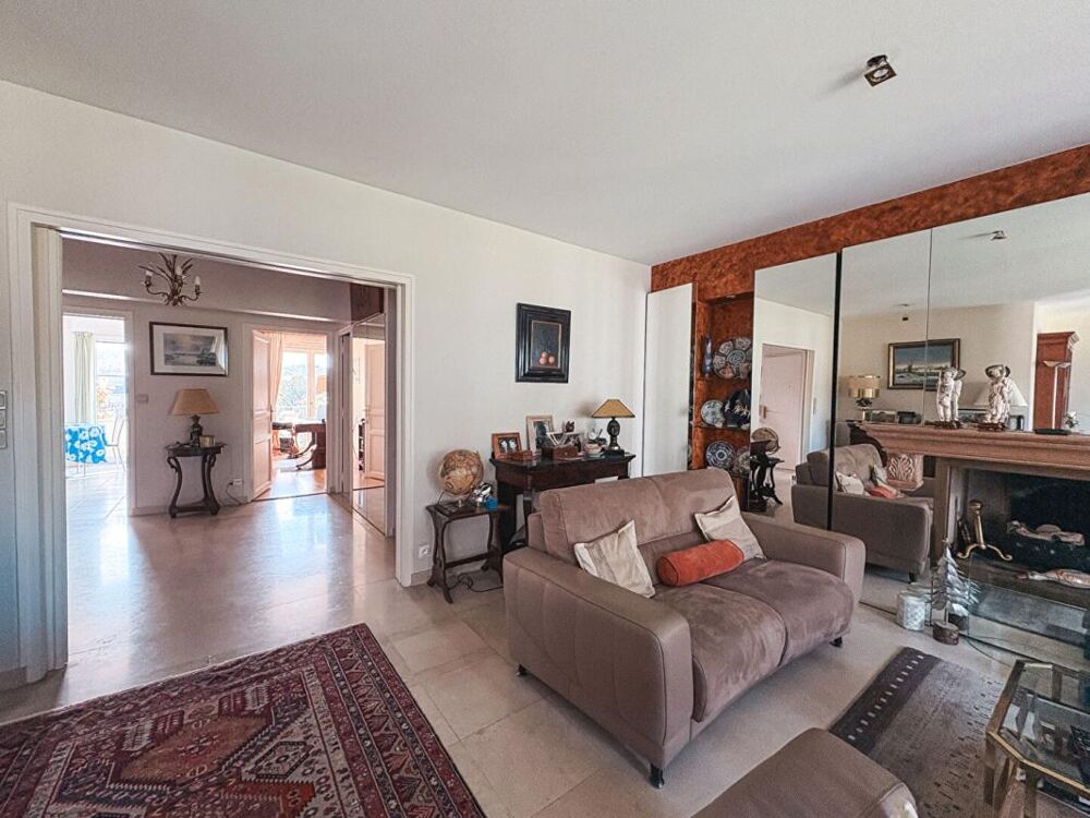 Appartement duplex132m2 avec terrasse et garage de 60m2 - Rue Cassini