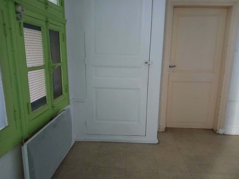 Vente Appartement Appartement 2 pièces lumineux avec cachet – Idéal résidence ou investissement Thiers