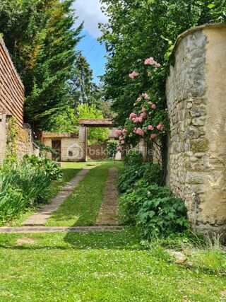  Maison � vendre 11 pi�ces 250 m�