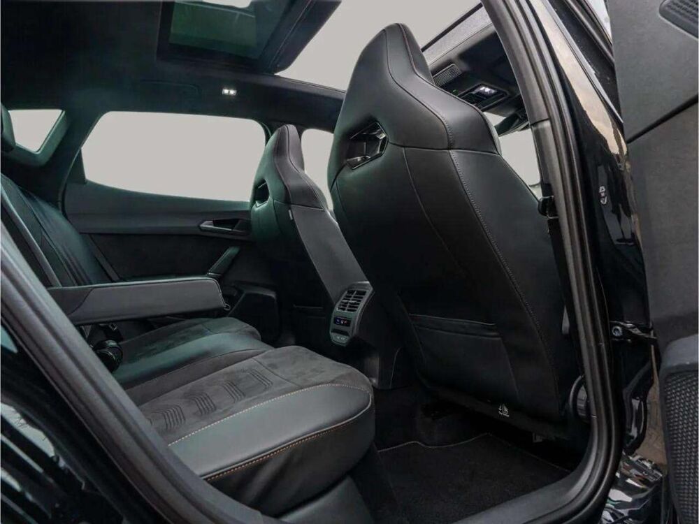 Formentor VZ • e-Hybrid 245ch Toit ouvrant Black Edition 2023 occasion 33600 Pessac