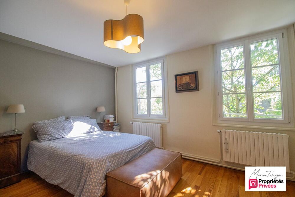 à vendre  Propriété/château Fleurines (60700)
