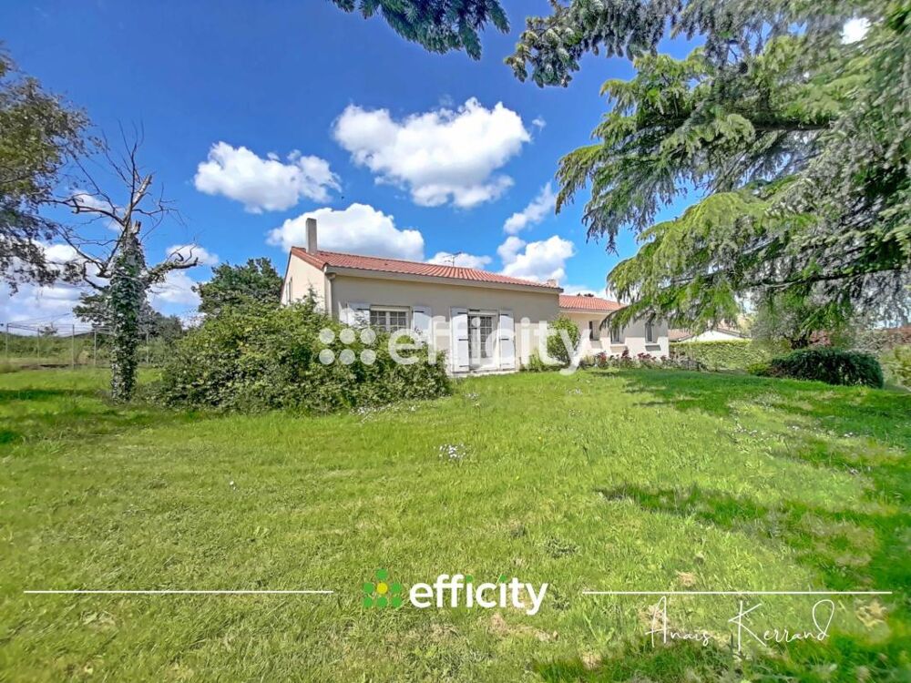 Maison 10 pièces 238 m² · à La Bruffiere · 238 m² · 279 000 €