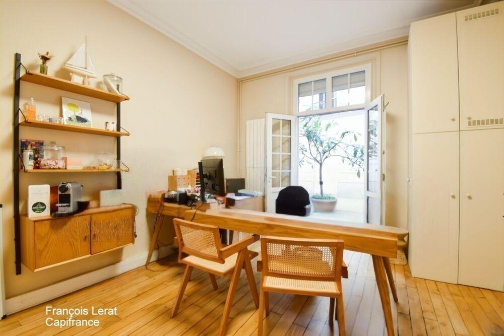   Local/bureau à louer PARIS 9EME ARRONDISSEMENT (75) - RUE CONDORCET – LOCAL COMMERCIAL DE CARACTÈRE – 85 m² ENVIRON Paris 9