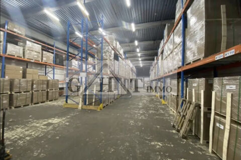 Entrep&ocirc;t &agrave; la vente de 4500m&sup2; - Creil 3600000 60100 Creil