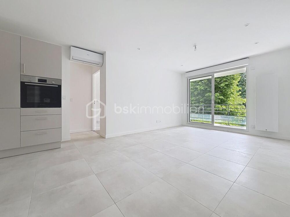 ***SOUS OFFRE MONTBONNOT INOVALLEE- RARE T2 40 M2 COSY ET RENOVE- 10 M2 DE TERRASSE-
