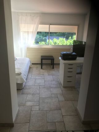  Appartement à louer 1 pièce 44 m²