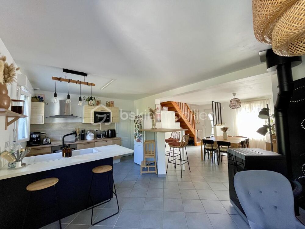 Maison familiale, 4 chambres, jardin et garage