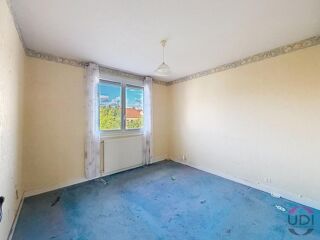 Vente Maison Maison de ville avec garage et courette – Proche centre-ville Montlucon