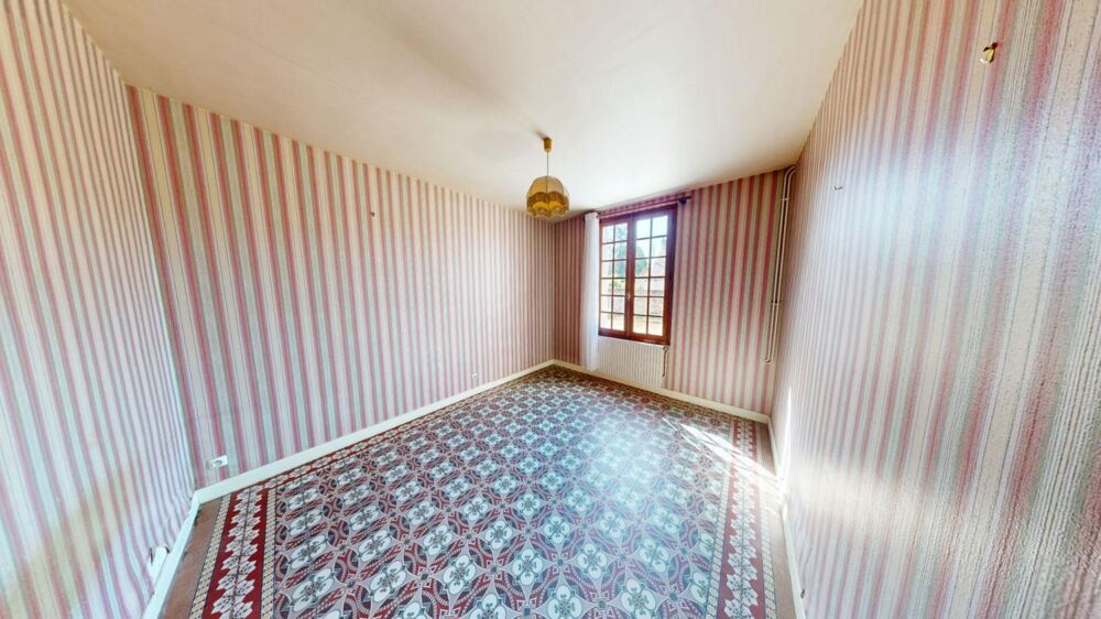 Vente Maison Longère de caractère avec dépendances et fort potentiel à Chouzy-sur-Cisse Chouzy sur cisse
