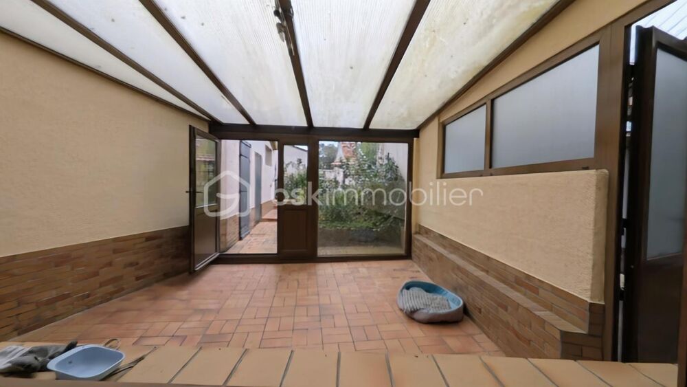 Vente Maison Maison avec fort potentiel – 126 m² habitables, jardin et dépendances Auxi le chateau