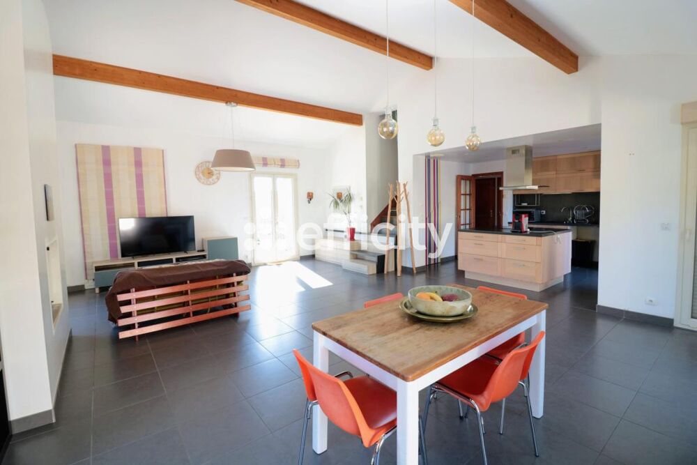 Vente Villa Villa Porte des pierres dorees