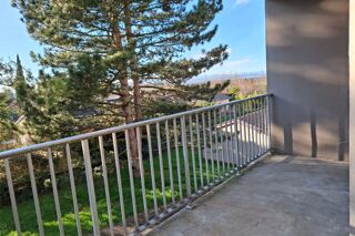  Appartement � vendre 4 pi�ces 83 m�