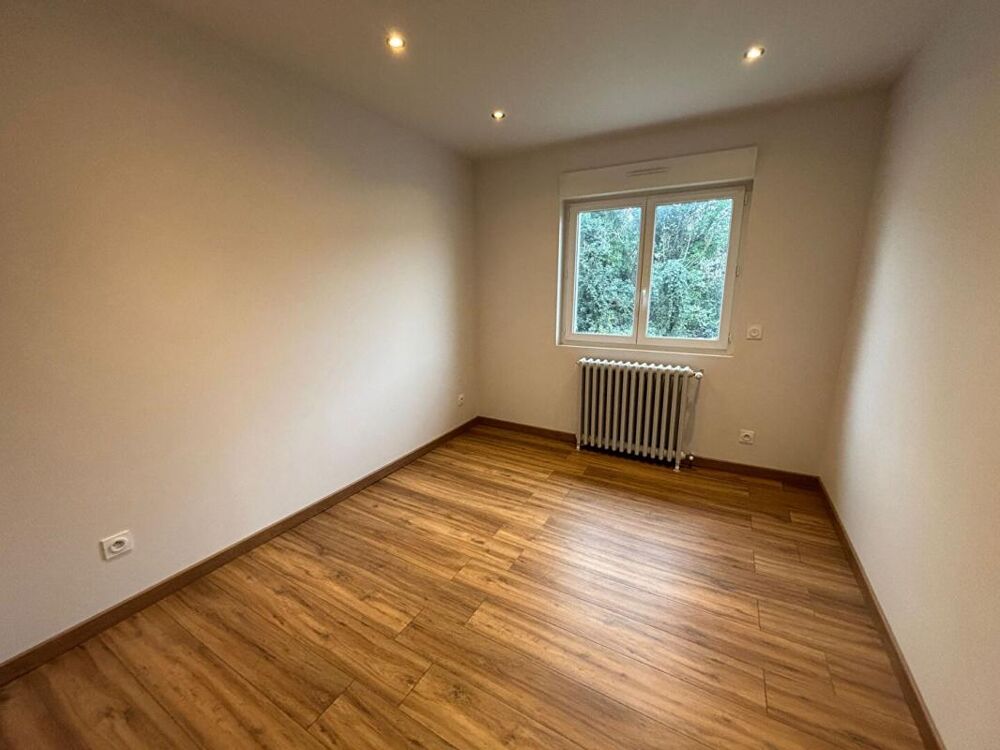 Maison avec jardin et garage 4 chambres proche commodités