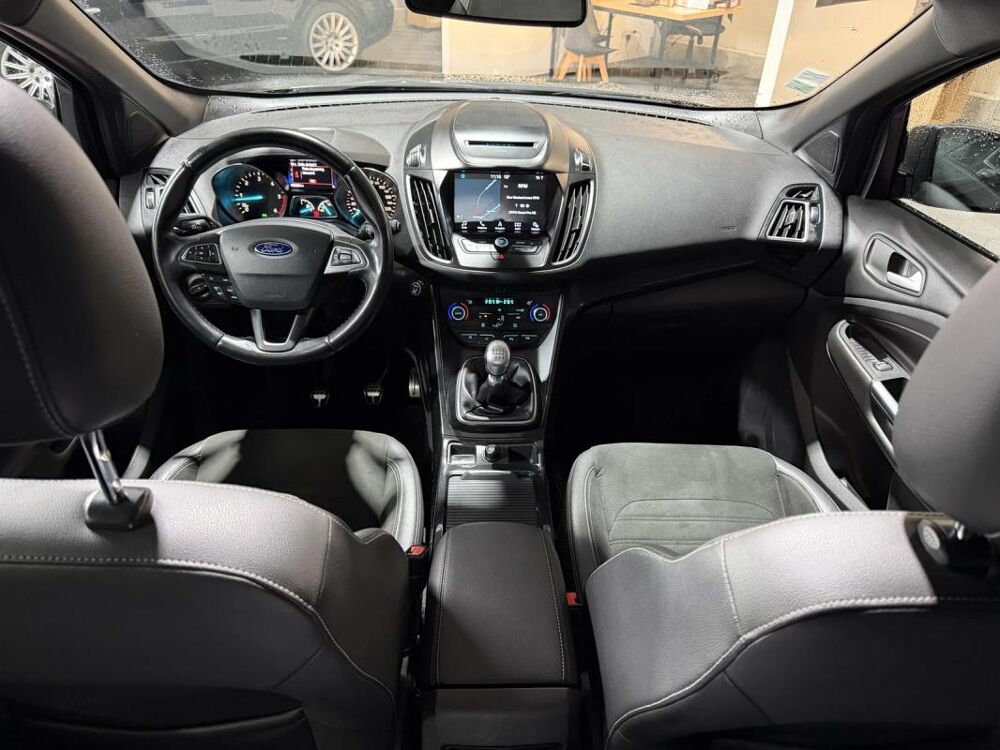 Kuga ST-Line 2017 occasion 85190 Venansault