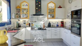  Maison à vendre 8 pièces 210 m²