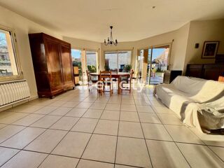  Villa � vendre 6 pi�ces 142 m�