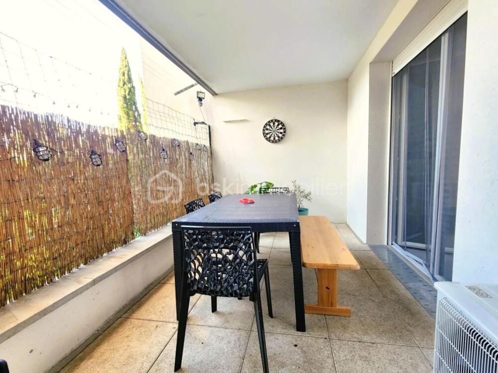 Vente Appartement Appartement T3 récent de 62,70 m² avec terrasse de 12 m² et place de parking privative en souterrain Beziers