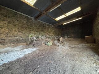  Immeuble � vendre 3 pi�ces 180 m�