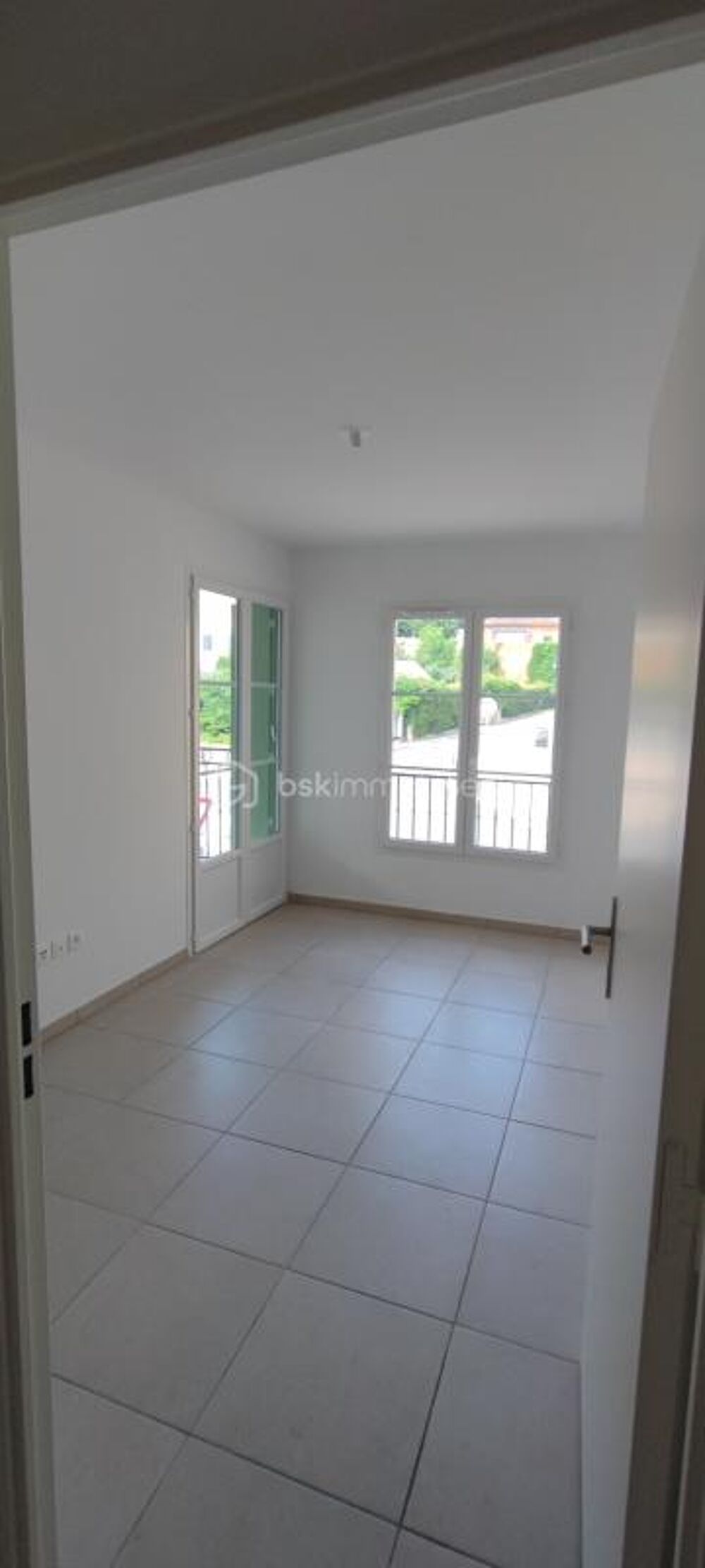 Vente Appartement grand T3 73 M2 parking couvert terrasse Les arcs