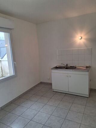  Appartement à louer 2 pièces 45 m²