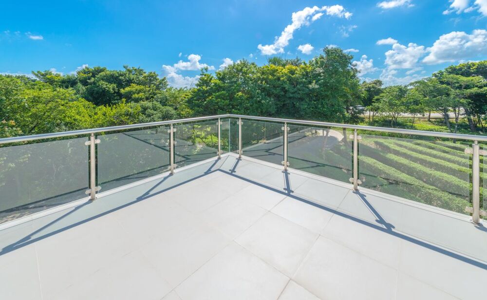Vente Appartement Superbe 4 pieces avec terrasse de 22 m2 à 3 min de la place morny Deauville