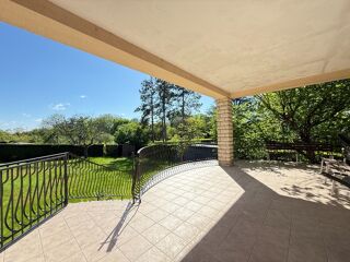  Maison à vendre 10 pièces 317 m²