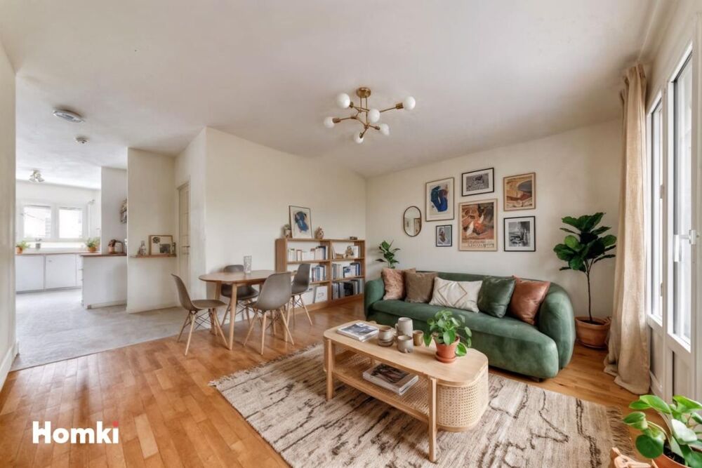Vente Appartement À VENDRE – SPACIEUX T4 DE 101 m² AVEC BALCON – LYON 3 Lyon 3