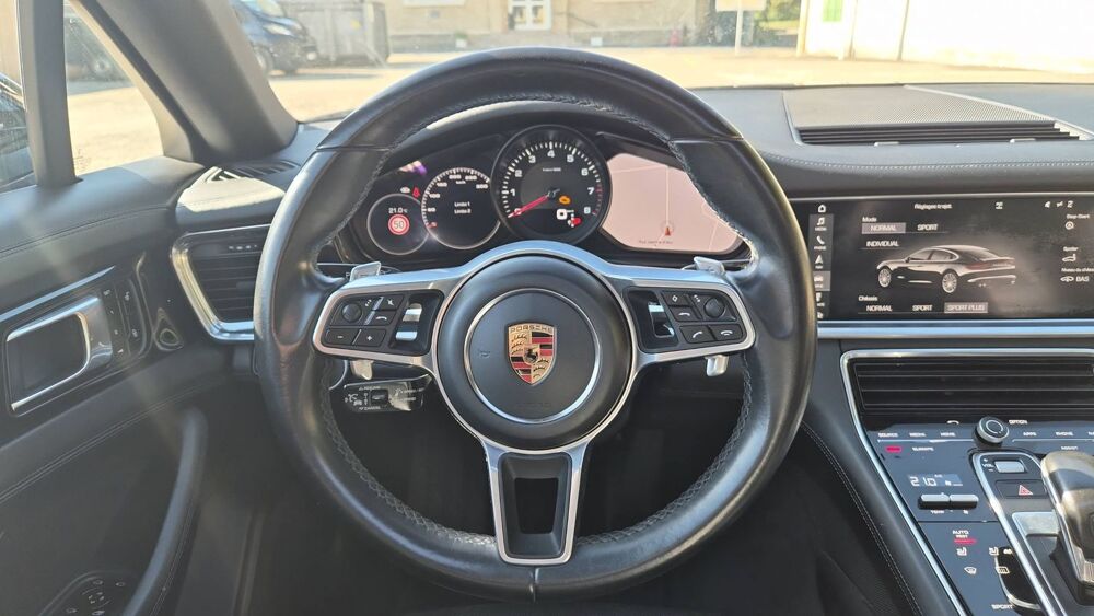 Panamera II 3.0 330 AWD PDK8 Executive - Entretien constructeur Toit 2017 occasion 95290 L Isle Adam