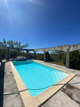  Maison à vendre 8 pièces 190 m²