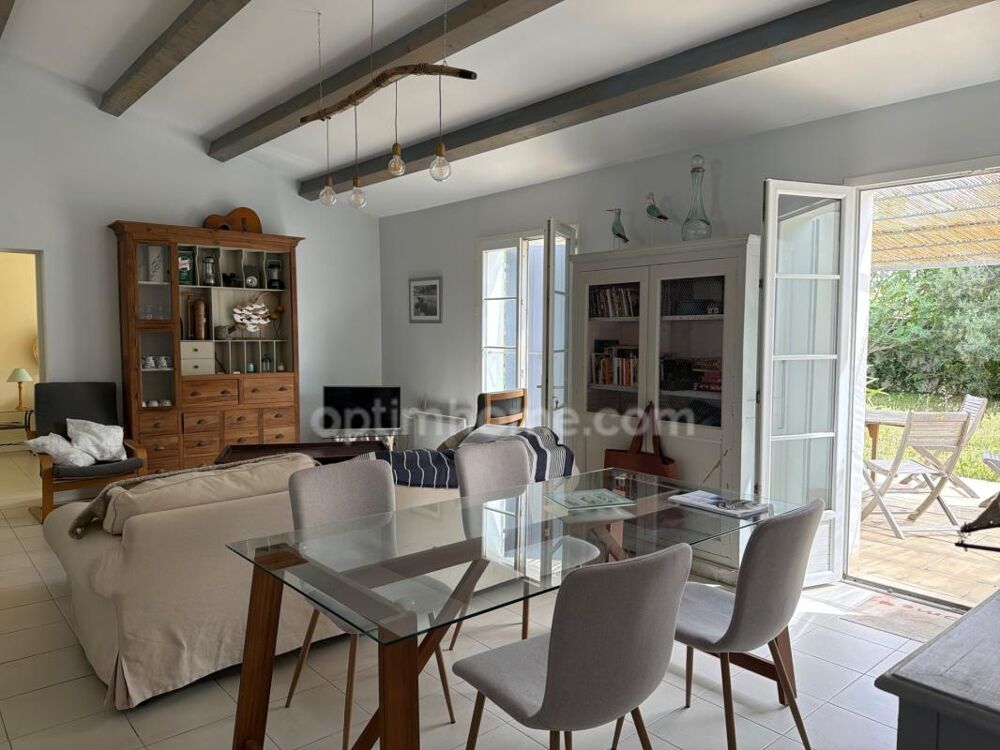 Vente Maison UNIQUE À LOIX –EN ZONE NON SUBMERSIBLE–JARDIN CLOS -PARKING PRIVÉ Loix
