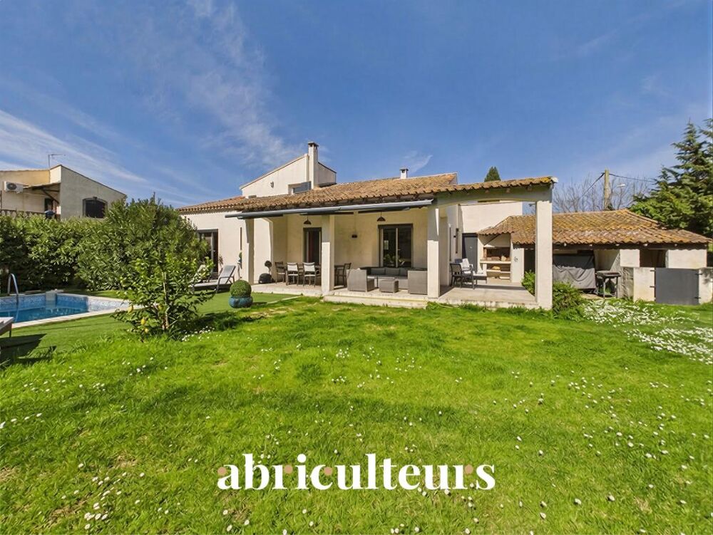 Maison Familiale - 135 m² - Arles Trinquetaille